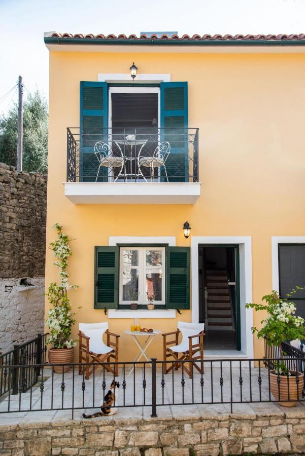 Maisonette Elena Longós Exteriör bild